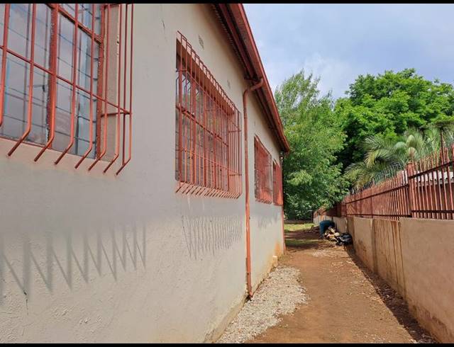 BUSINESS FOR SALE IN PRIMROSE